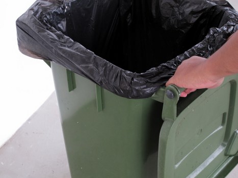 Environmentally responsible skip hire services committing to recycling in Lambeth.
